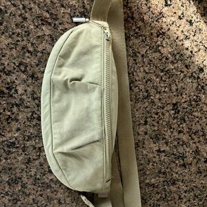 Athleta green belt bag